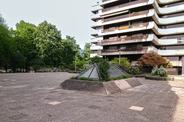 Meriadeck Pyramide.